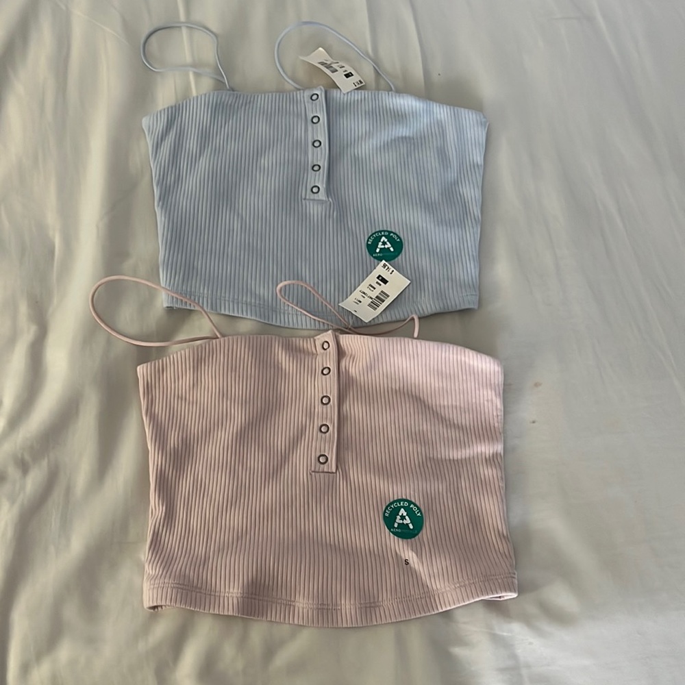 pink and blue aero tanks